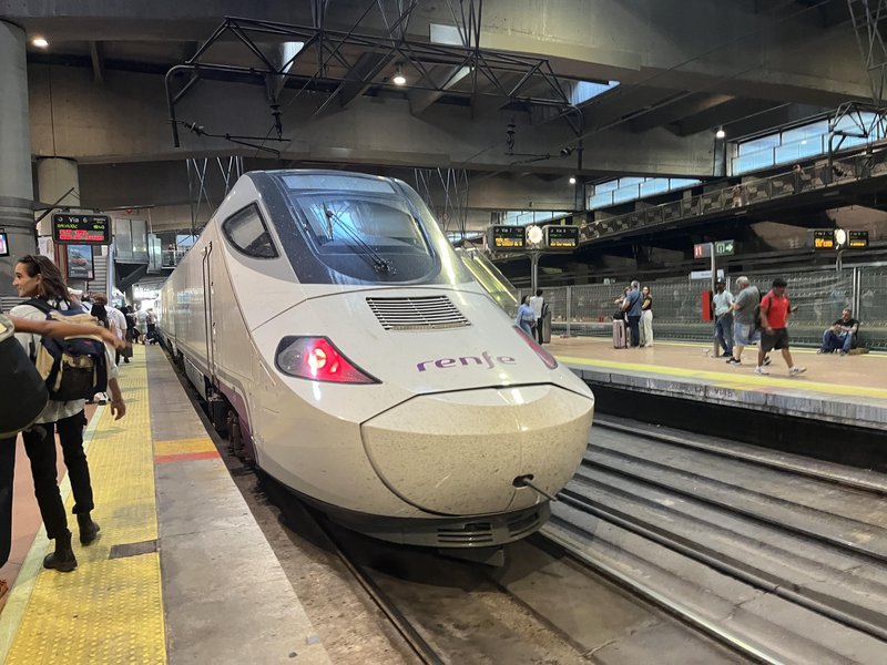 Le premier Talgo du site